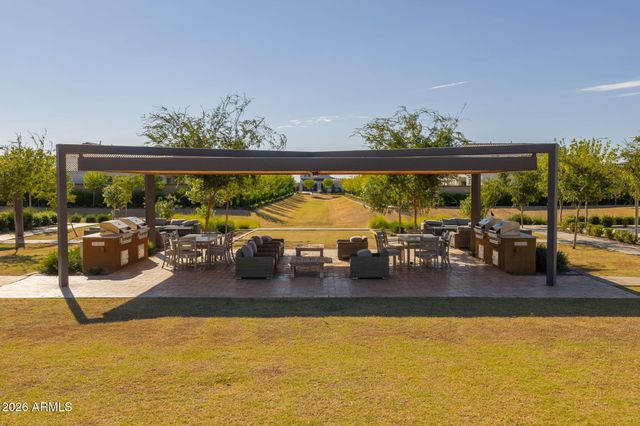 11024 E UTAH Avenue, Mesa, AZ 85212