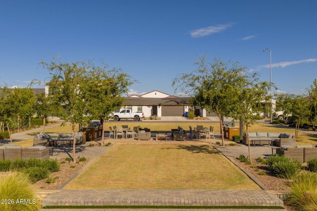 11024 E UTAH Avenue, Mesa, AZ 85212