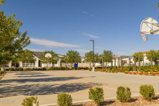 11024 E UTAH Avenue, Mesa, AZ 85212