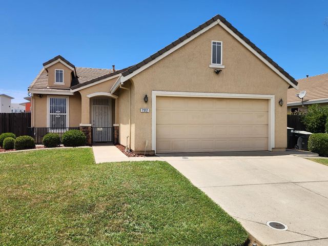 7312 Del Prado Way, Sacramento, CA 95828