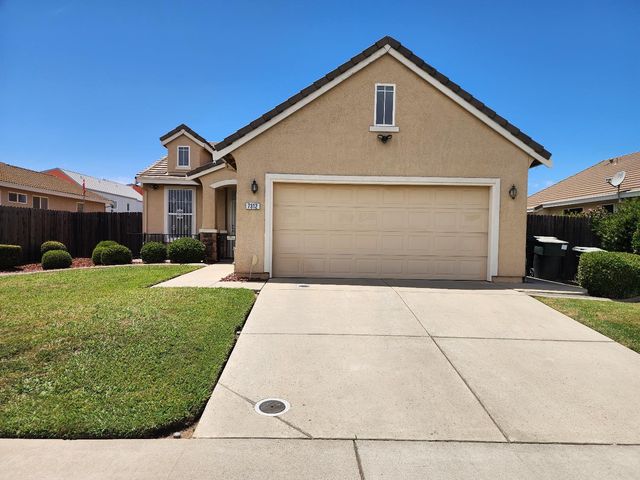 7312 Del Prado Way, Sacramento, CA 95828