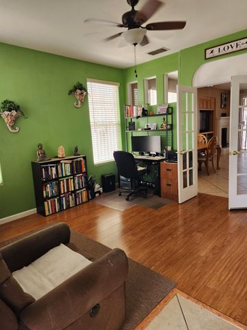 7312 Del Prado Way, Sacramento, CA 95828