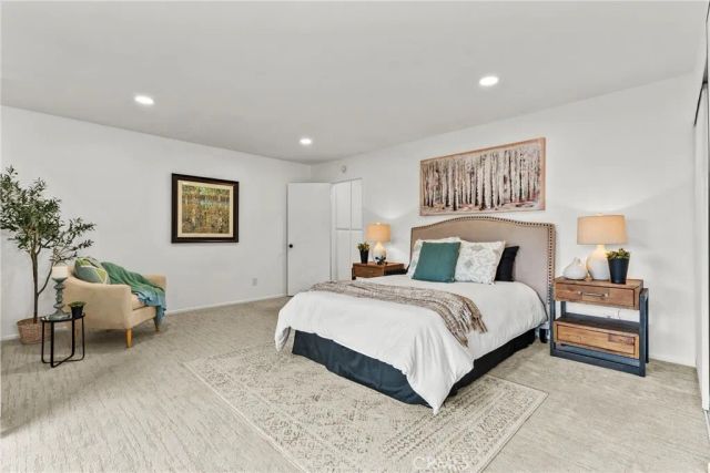 20038 Avenue Of The Oaks, Newhall, CA 91321