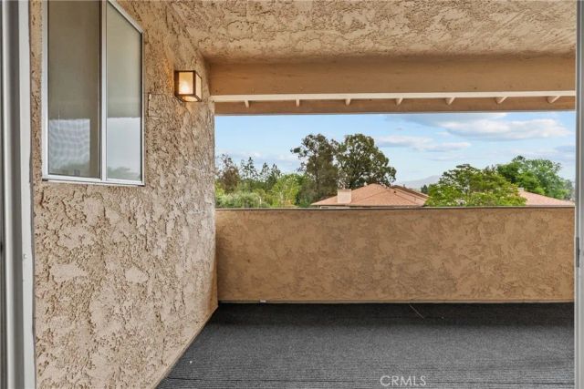 20038 Avenue Of The Oaks, Newhall, CA 91321