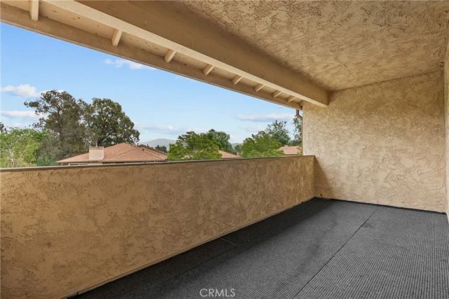 20038 Avenue Of The Oaks, Newhall, CA 91321