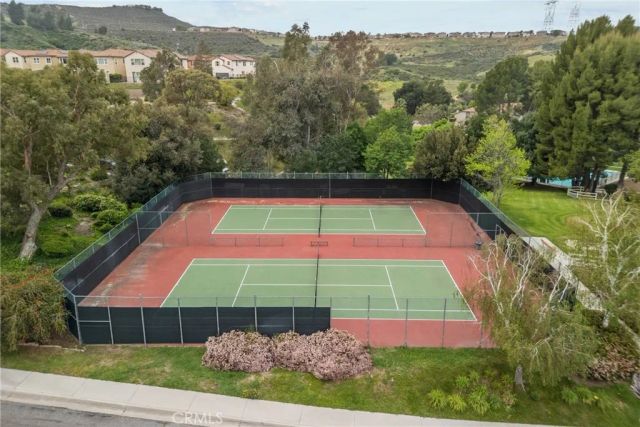 20038 Avenue Of The Oaks, Newhall, CA 91321