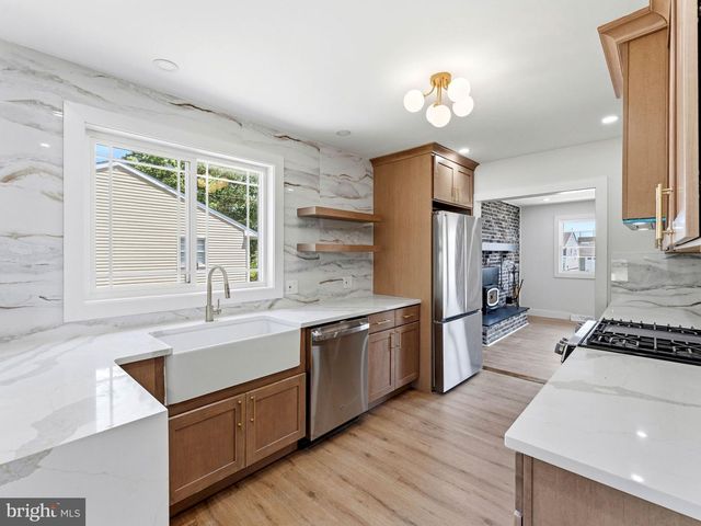 513 JEFFERSON ST, Riverside, NJ 08075