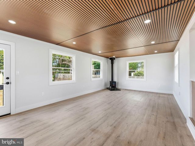 513 JEFFERSON ST, Riverside, NJ 08075