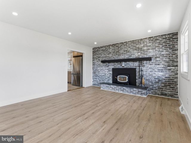 513 JEFFERSON ST, Riverside, NJ 08075
