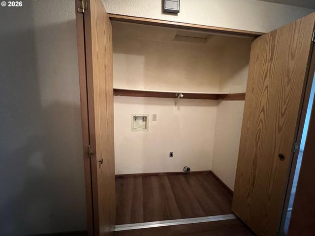 1804 Ne TODD St, Roseburg, OR 97470