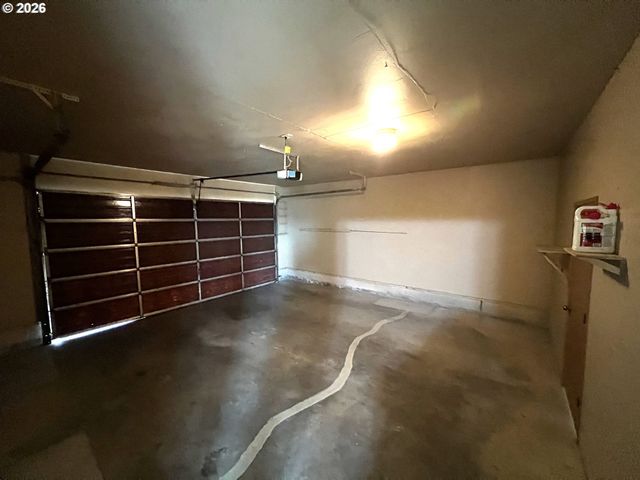 1804 Ne TODD St, Roseburg, OR 97470