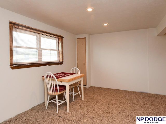 11217 X Street, Omaha, NE 68137