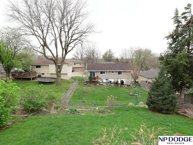 11217 X Street, Omaha, NE 68137