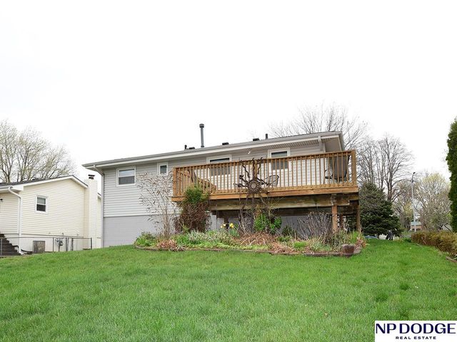 11217 X Street, Omaha, NE 68137