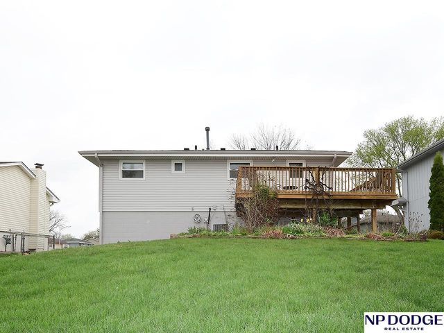 11217 X Street, Omaha, NE 68137