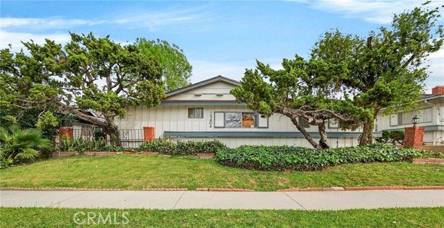 12406 Clearglen, Whittier, CA 90604