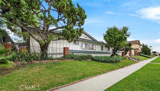 12406 Clearglen, Whittier, CA 90604