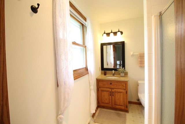 N77W15970 Settlers COURT, Menomonee Falls, WI 53051