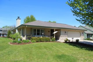 N77W15970 Settlers COURT, Menomonee Falls, WI 53051