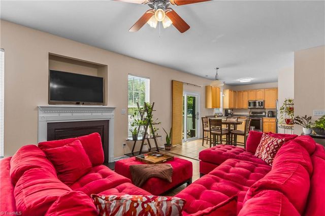 104 Hidden Branches Court, Kernersville, NC 27284