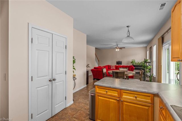 104 Hidden Branches Court, Kernersville, NC 27284