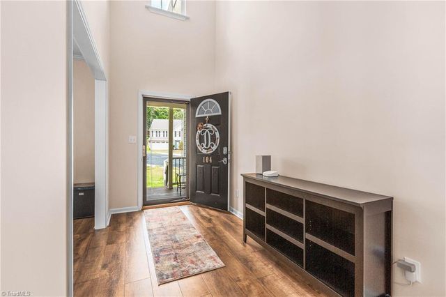 104 Hidden Branches Court, Kernersville, NC 27284