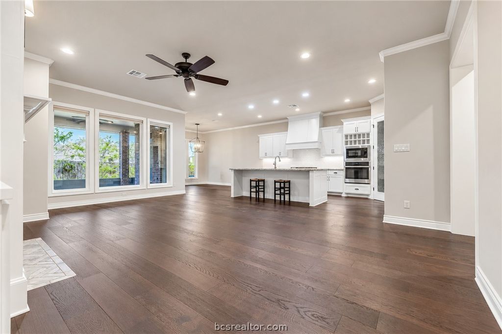 2702 Portland Avenue, College Station, TX 77845 — photo 3