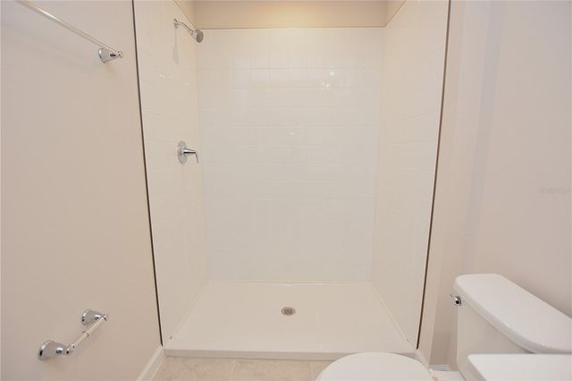 622 MANCHESTER PATH, Dundee, FL 33838