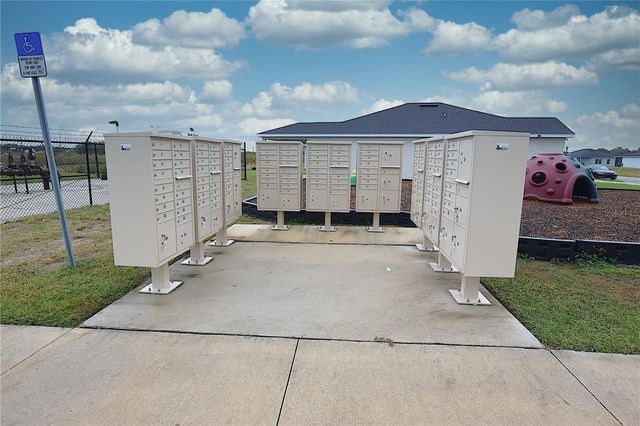 622 MANCHESTER PATH, Dundee, FL 33838