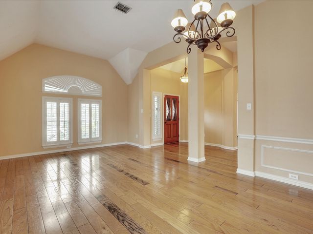 1052 Village Parkway, Coppell, TX 75019