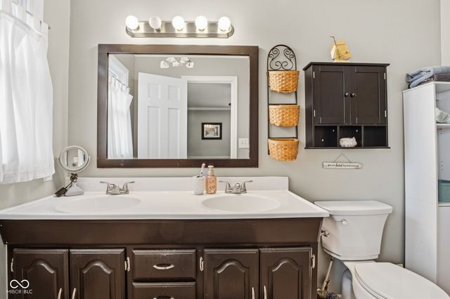 7515 W St Clair Street, Indianapolis, IN 46214