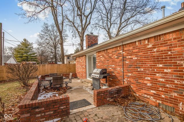 7515 W St Clair Street, Indianapolis, IN 46214