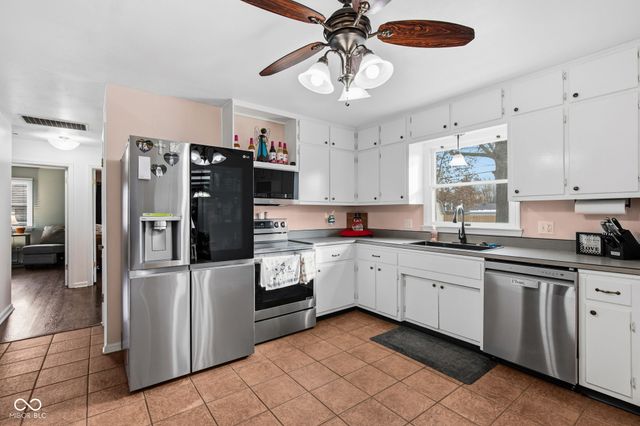 7515 W St Clair Street, Indianapolis, IN 46214