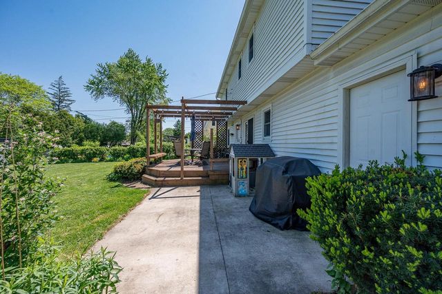 373 KENNEY STREET, Green Bay, WI 54301