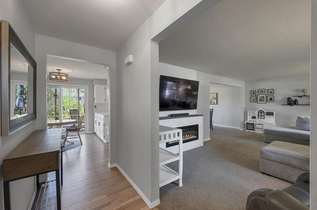 373 KENNEY STREET, Green Bay, WI 54301