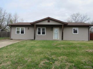 109 Walnut Ridge Drive, Bethalto, IL 62010