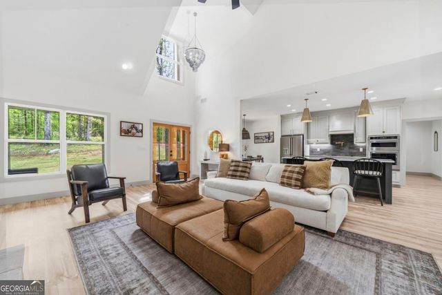 1351 Aqua Road, Madison, GA 30650