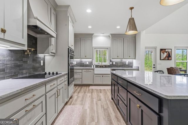 1351 Aqua Road, Madison, GA 30650