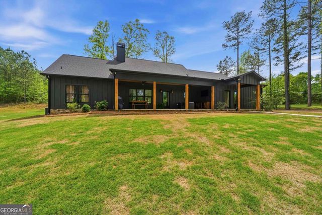 1351 Aqua Road, Madison, GA 30650