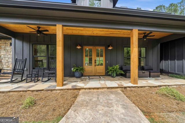 1351 Aqua Road, Madison, GA 30650