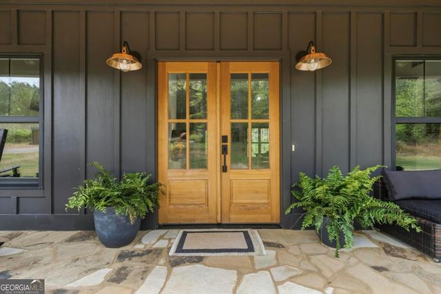 1351 Aqua Road, Madison, GA 30650