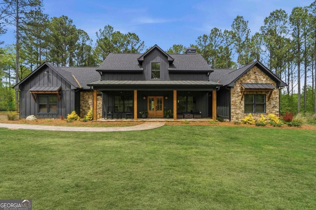 1351 Aqua Road, Madison, GA 30650