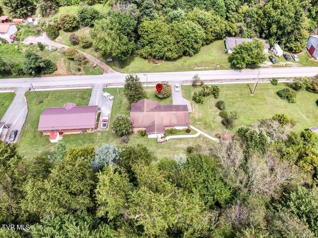 429 Dogwood Heights Drive, Tazewell, TN 37879
