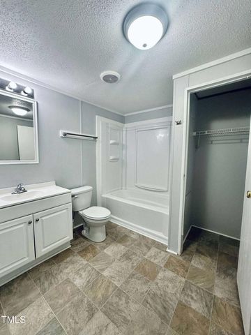 122 Casei Lane, Henderson, NC 27537