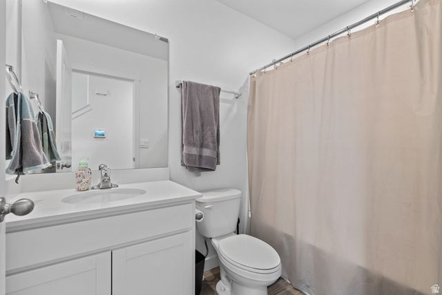 3913 N EAGLE POINTE LN, Eagle Mountain, UT 84005