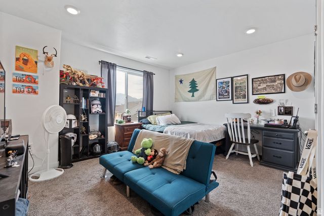 3913 N EAGLE POINTE LN, Eagle Mountain, UT 84005