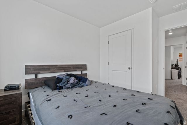 3913 N EAGLE POINTE LN, Eagle Mountain, UT 84005