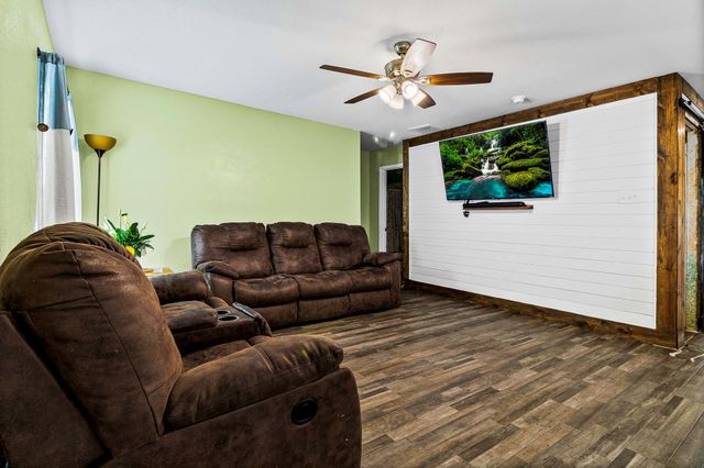125 Thyme, Livingston, TX 77351