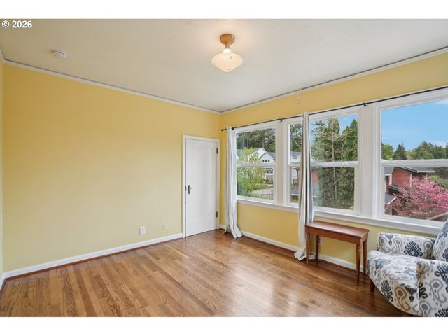 1670 Nw 119TH Ave, Portland, OR 97229