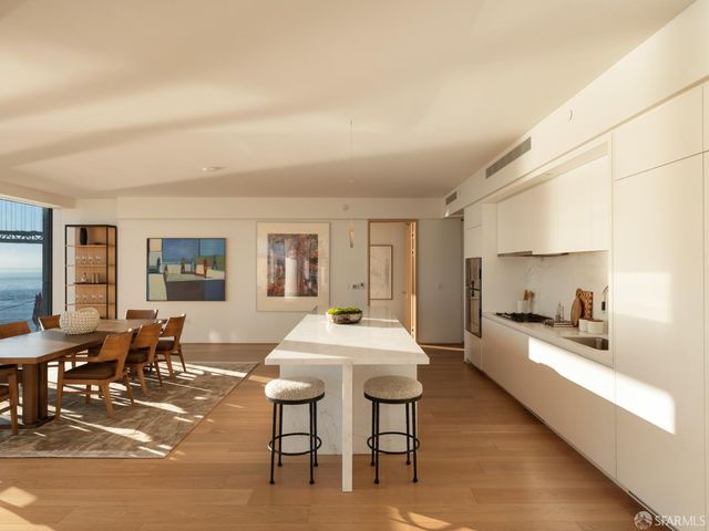 1 Steuart Lane 906, San Francisco, CA 94105